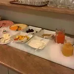 Hotel Adams
