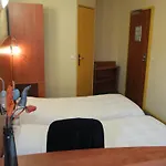 Hotel Adams 2*