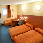 Hotel Adams 2*