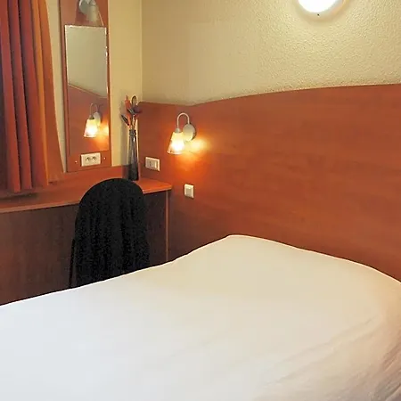Adams Hotel