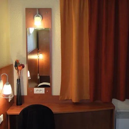 Adams Hotel